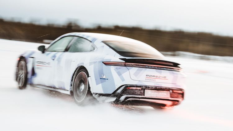 Porsche Taycan Drift record