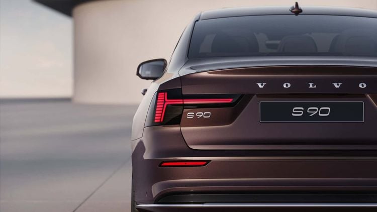 Volvo S90