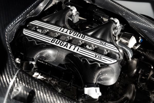 Bugatti Tourbillon V16