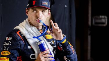 2023-10-06 21:07:32 QATAR - Max Verstappen (Red Bull Racing) na afloop van de kwalificatie voorafgaand aan de Formule 1 Grand Prix op het Lusail International Circuit in Qatar. Verstappen heeft nog maar 3 punten nodig om zijn derde wereldtitel in de Formule 1 te bemachtigen. ANP SEM VAN DER WAL