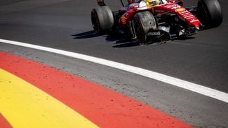MADRID - Lewis Hamilton (Ferrari) rijdt met schade door tijdens de 3e vrije training op het nieuwe Madring-circuit voorafgaand aan de Grote Prijs van Spanje. SEM VAN DER WAL / ANP