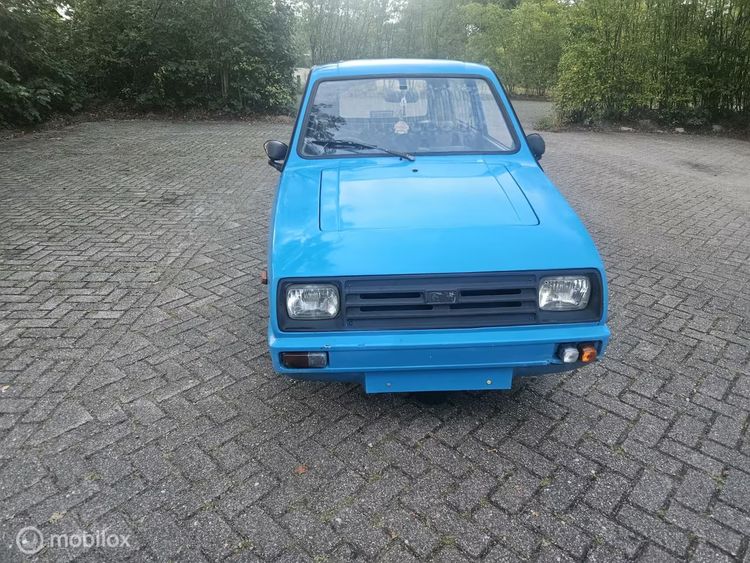 Spotgoedkoop rijden met deze unieke occasion, Reliant Rialto
