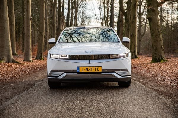 Met deze Koreaanse EV sta je het vaakst stil langs de weg, dit is waarom wegenbelasting