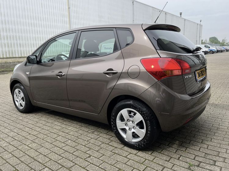 Kia Venga occasion tweedehands auto MPV