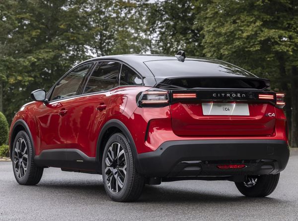 Citroën ë-C4