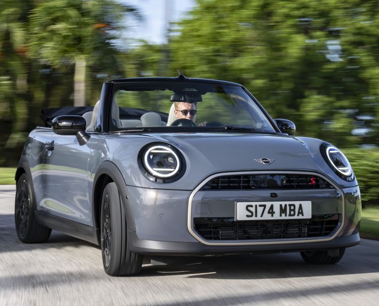 Mini Cooper Cabrio