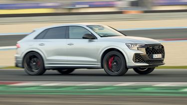 Audi RSQ8 Autovisie Supertest