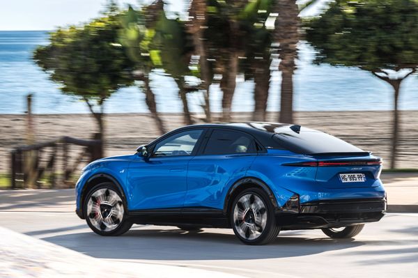 Alpine A390 elektrische SUV elektrische auto EV rijtest review