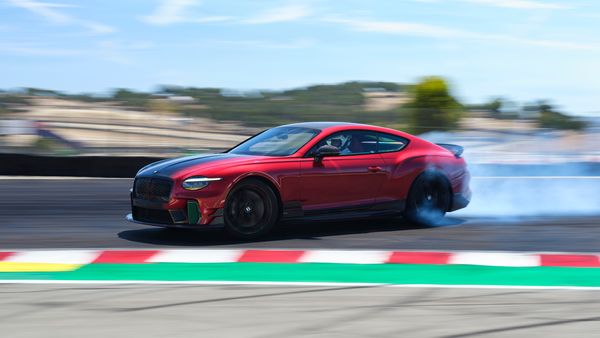 Bentley Supersports Bentley Continental GT Supersports drift