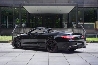 350 Km H In Vierpersoons Brabus 850 Cabrio