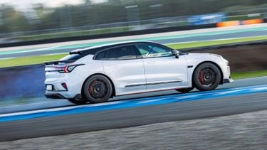 Zeekr 001 FR Autovisie Supertest 2025 elektrische auto EV supersedan pk vermogen gevaarlijk