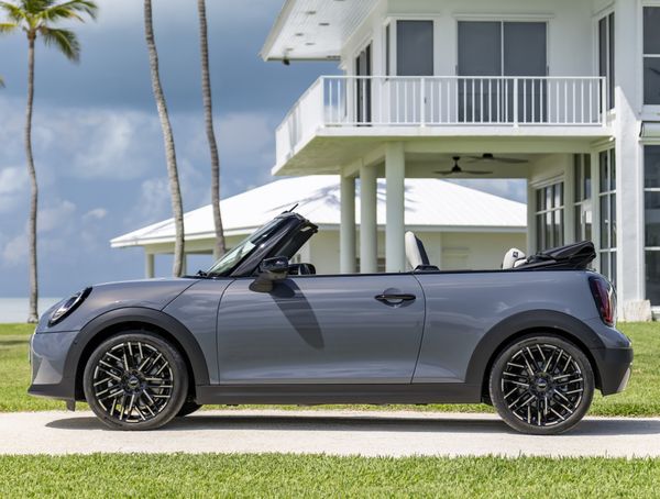 Mini Cooper Cabrio