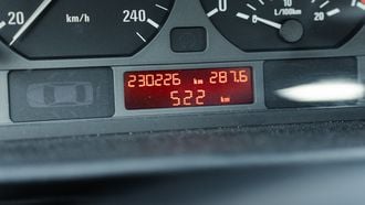 RDW ziet tellerfraude bij Duitse importauto’s flink afnemen, toch moet je blijven opletten