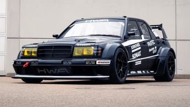 Nederlander rijdt met deze fantastische Mercedes EVO.R