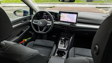 Volkswagen Golf eHybrid infotainment schermen