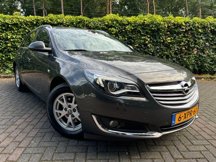 Opel Insignia Sports Tourer stationwagen occasion tweedehands auto