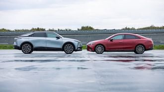 DS 8 vs Mercedes-Benz CLA: wat is de beste premium?