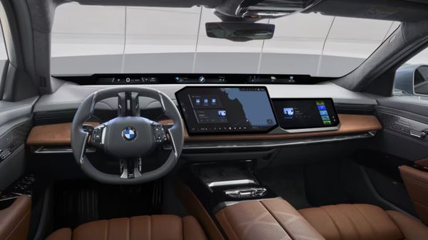 BMW i7