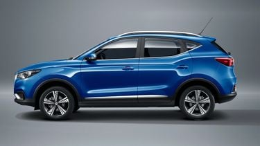 MG ZS EV van opzij