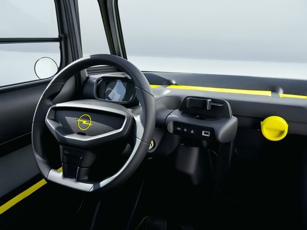 Opel Rocks-e (2022)
