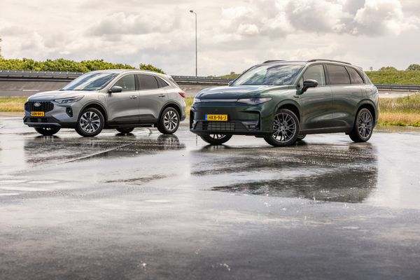 Ford Kuga vs. Leadpmotor C10: de beste PHEV-SUV