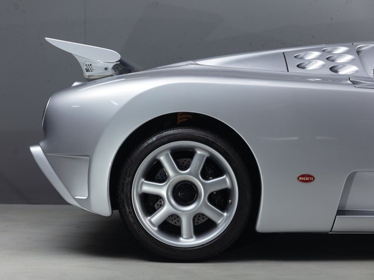 Bugatti EB 110 Super Sport 10
