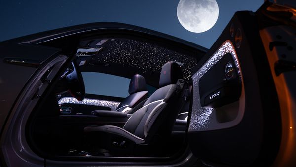 Rolls-Royce Spectre Lunaflair