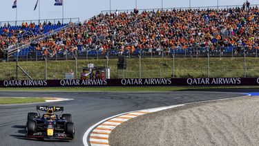 ZANDVOORT - Max Verstappen (Red Bull Racing) tijdens de 2e vrije training voorafgaand aan de F1 Grand Prix van Nederland op het Circuit van Zandvoort. ANP REMKO DE WAAL