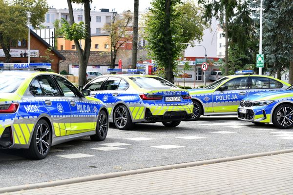 Poolse politie krijgt 100 BMW M340i's: EU betaalt 10,3 miljoen euro!
