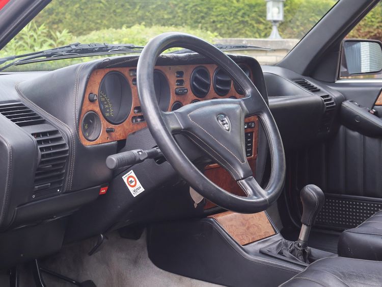Deze unieke occasion met Ferrari-motor koop je voor 16.900 euro