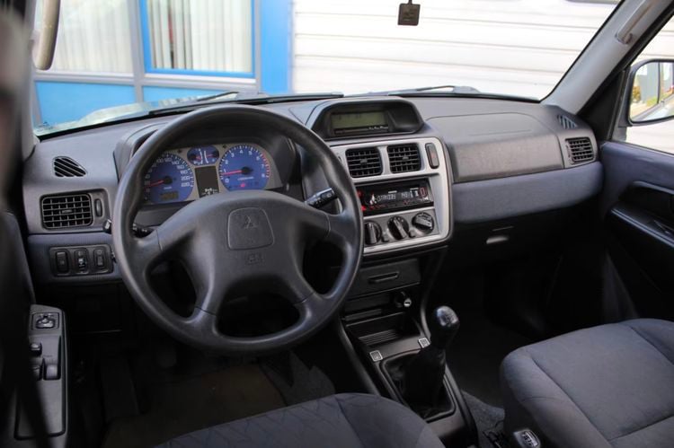 Mitsubishi Pajero Pinin offroad offroader occasion occasions tweedehands auto