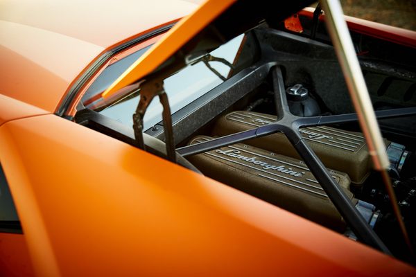Lamborghini Húracan Performante vs Porsche 911 GT3 RS