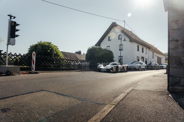 Praga Bohema hypercar test rijtest Autovisie