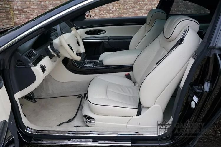 Deze exclusieve occasion was van topvoetballer Samuel Eto'o en wordt in Nederland verkocht