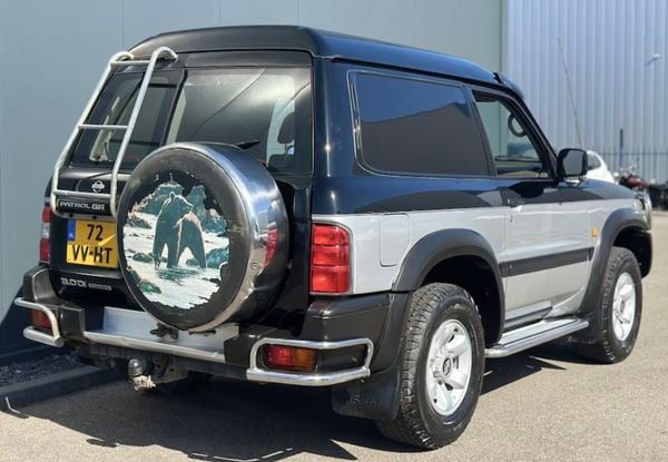 Nissan Patrol offroad offroader terreinwagen occasion tweedehands auto Land Rover Defender