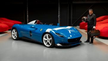 Ferrari Monza SP1 SP2 cadeau cadeautjes schaalmodel goodies