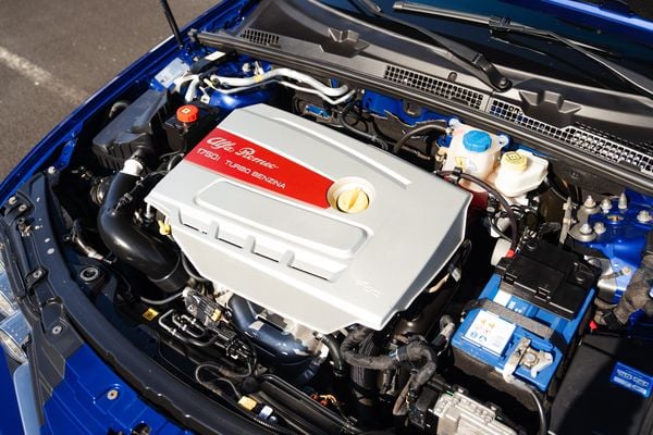 Superstijlvolle Alfa Romeo is betaalbaar, betrouwbaar en rijdt veel beter dan gedacht