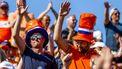 ZANDVOORT - Sfeerbeeld van toeschouwers en Max fans tijdens de kwalificatie voorafgaand aan de F1 Grand Prix van Nederland op het Circuit van Zandvoort op 3 september 2022 in Zandvoort, Nederland. ANP SEM VAN DER WAL