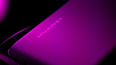 Zeekr wordt alweer afgetroefd: Huawei komt met nóg snellere snellader