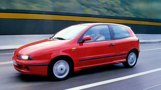 Fiat Bravo HGT heeft een verborgen juweel onder de motorkap: de ultieme vergeten sleeper