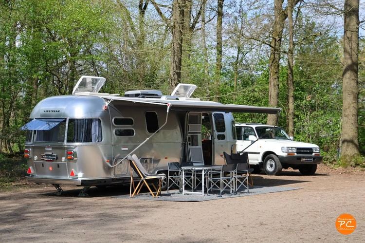 Duurste caravan van Nederland Airstream International 684 occasion tweedehands gebruikt