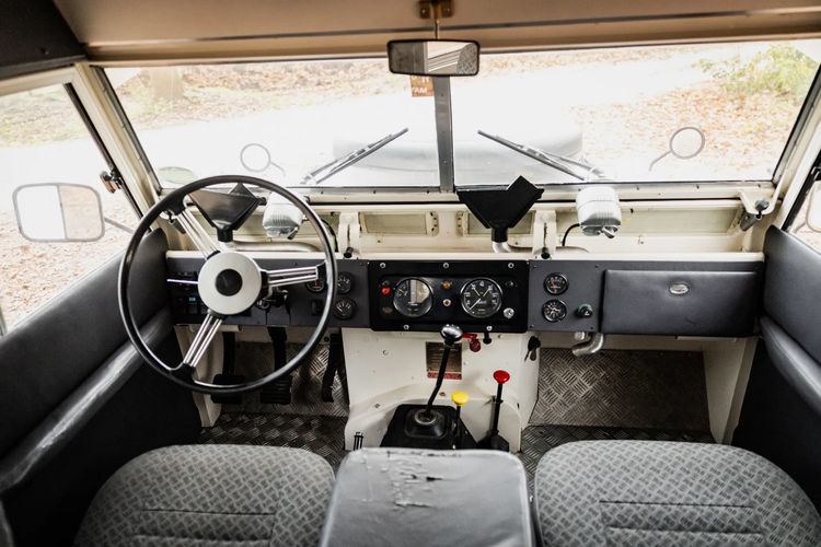 Marktplaats-parel is de coolste wegenbelastingvrije camper en kun je spotgoedkoop tanken