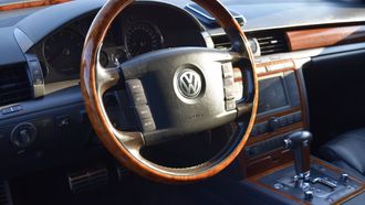 Volkswagen Phaeton luxe auto sedan occasion tweedehands auto