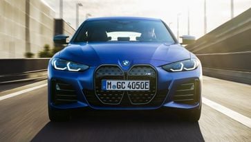 Vrij nieuwe elektrische BMW kost 40.000 euro minder dan nieuw en rijdt erg goed