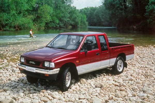 Opel Campo