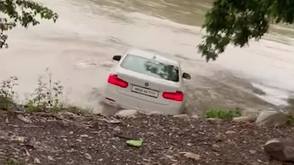 Verdronken BMW