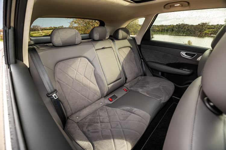 Nieuwe elektrische SUV van MG arriveert in Nederland: wat kost de S6 EV?