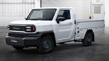 Haat je schermen en software? Deze Toyota is wat je nodig hebt