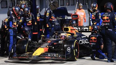 Red Bull Racing's Dutch driver Max Verstappen stands in the pit during the Formula One Hungarian Grand Prix at the Hungaroring race track in Mogyorod near Budapest on July 21, 2024. 
MARTIN DIVISEK / POOL / AFP