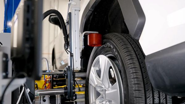 Gaan bandenbedrijven en garages failliet? Robot kan voor iets meer dan 4.000 euro per maand 24/7 banden verwisselen